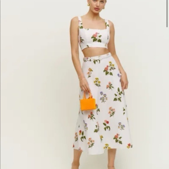 Reformation Dresses & Skirts - Reformation Cole Two Piece Set Size 2 Floral Crop Top Skirt Linen
